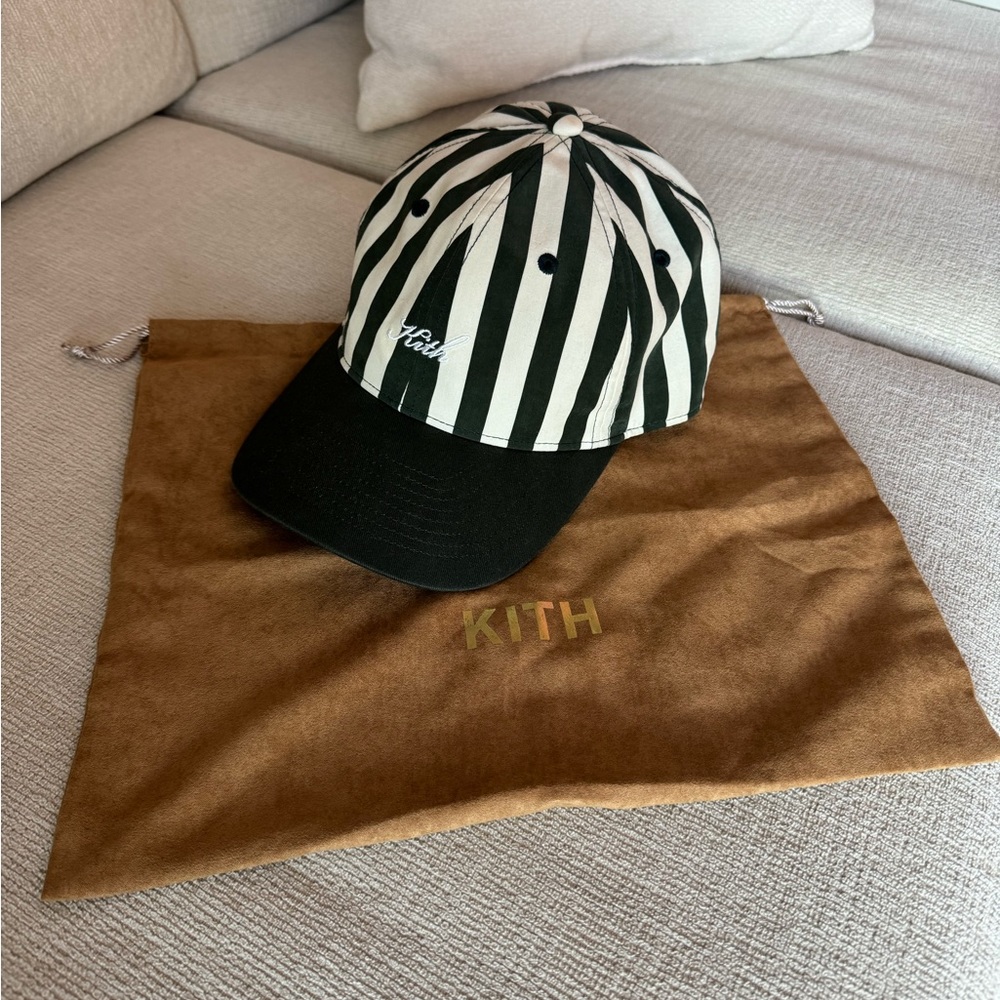 Kith hat